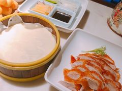 -韵秋荷(宝山龙湖天街店)