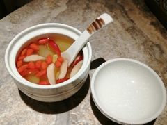 -蜜悦·波西塔诺悬崖海景餐厅