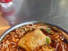 -薛记襄阳香辣牛肉面(平安路店)