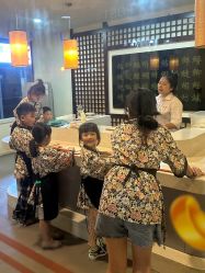 -成都星期8小镇(江宁南路店)