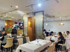 -老人和饭店(打浦路店)