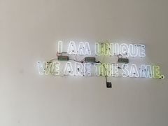 -UNI UNI(环亚凯瑟琳店)