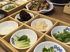 -桥香园云南过桥米线(红龙井店)