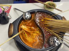 -俭让佬妈现卤串串(温江总店)