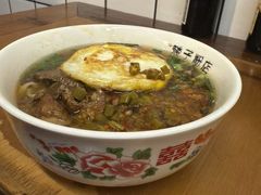-矮子粉店1985·长沙米粉(湘春路店)