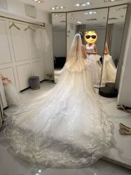 点击看大图 -GRACE KELLY婚纱与礼服(北京店)