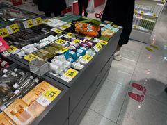 -好特卖HotMaxx(杭州滨江宝龙城店)