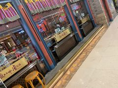 -老牌坊云南鱼豆花火锅(哈西万达店)