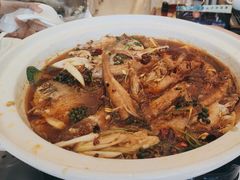 -龙悦湾酒家·八阵鱼生·渔人码头店