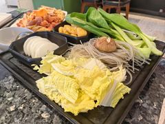 -一席地·本地鸡窝·杭帮鸡火锅(萧山银隆百货店)