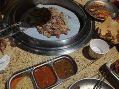 -姜胖胖韩式自助烤肉(光明万达店)