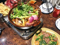 -胡须佬鸡煲四季火锅(海雅缤纷城店)