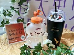 -星巴克(昆明金鹰天地店)