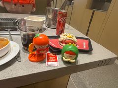 -海底捞火锅(朝阳北路生日主题店)