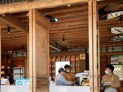 -比顿咖啡(和顺古镇店)