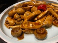 春笋烧口蘑-北平盛世·新京菜·北京烤鸭(劲松·双井店)