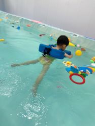 -海豚湾婴儿游泳(塘沽店)