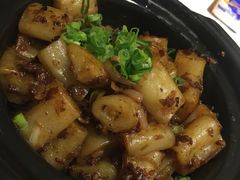 牛腩啫猪肠粉-荣粤酒家·融合粤菜
