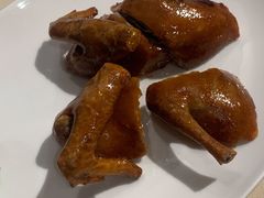 烤乳鸽-利苑酒家(金宝店)