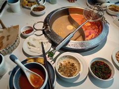-左庭右院鲜牛肉火锅(金山万达店)