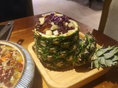 菠萝饭-觅山云南菜(泊富ICITY店)