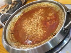 五花肉肥牛三吃锅-韩食汇