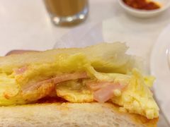 炒蛋多士-香港新发烧腊茶餐厅(万象店)