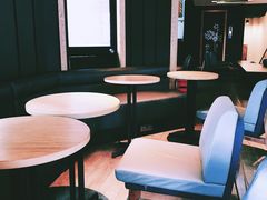 用餐区-星巴克(红房子店)