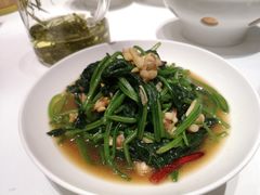 -贝勒爷·酥不腻烤鸭
