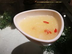-老船夫婚宴婚庆会馆(延吉路店)
