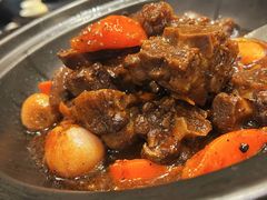 石锅黑椒牛尾-A One Kitchen·南京精菜馆(晶丽酒店店)