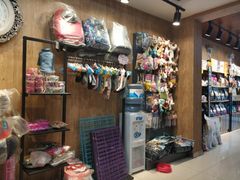 -精灵岛宠物生活馆(洪泽花园店)