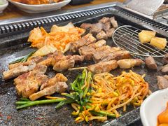 -韩阳王石板烤肉