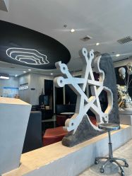 -TOP HAIR SALON