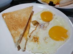-鸿运茶餐厅(皇岗店)