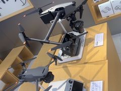 -DJI大疆(深圳华强北曼哈授权体验店)