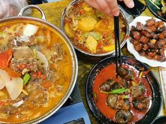 -老闵田螺馆·南昌特色小炒(梦时代店)