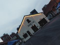 -云间粮仓