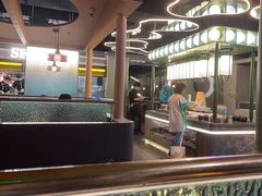-湊湊火锅·茶憩(杭州湖滨银泰in77店)