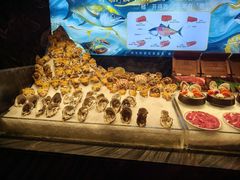 -雍容荟帝王蟹活龙虾展台自助(IFS黑金店)