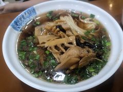 香菇面筋面-绿杨馄饨店(上塘街店)