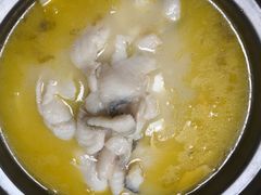 -九锅一堂酸菜鱼(万达广场店)