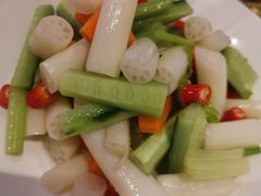 开胃前菜-兔槽江湖菜·重庆璧山兔(水围店)