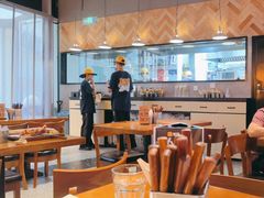 -HUZI虎滋精酿餐吧(京西大悦城店)