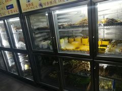 -小郡肝串串香火锅(金桥店)