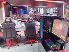 -ROG玩家国度(美罗城店)