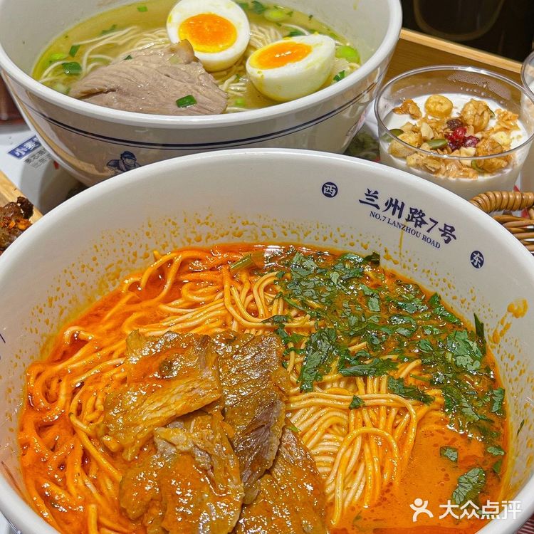 |苏州首家阿兰兰州牛肉面,大块吃肉也太爽了!|