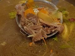 -乡土黄·鲜牛肉火锅·小龙虾(兴业街店)