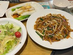 -粤色·老广州茶餐厅(河南商会大厦店)