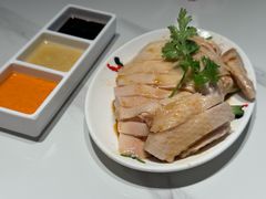 招牌海南鸡饭-芽笼芽笼新加坡餐厅(环球港店)